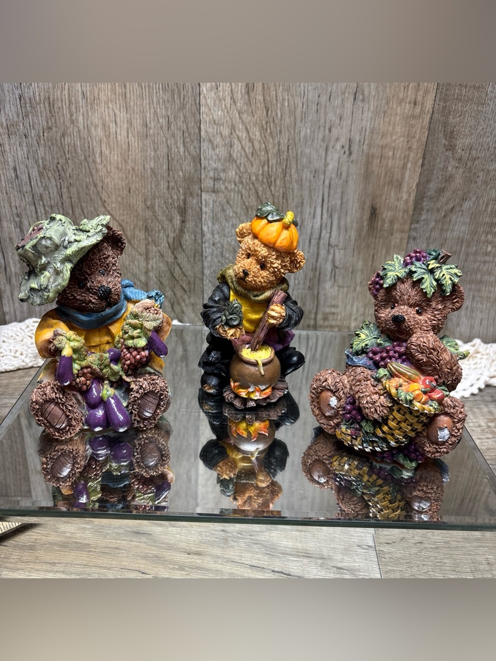 K's Collection Bear Fall Harvest Collection! Lot Of 3 Bears, Egg plant, Grapes